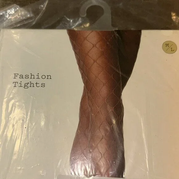 NIP A New Day Cocoa Fishnet Fashion Tights Pantyhose Womens Size M / L - Picture 2 of 5